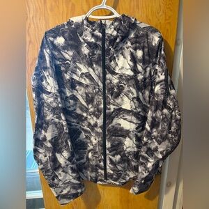 Lululemon Athletica Monochrome Patterned Jacket
